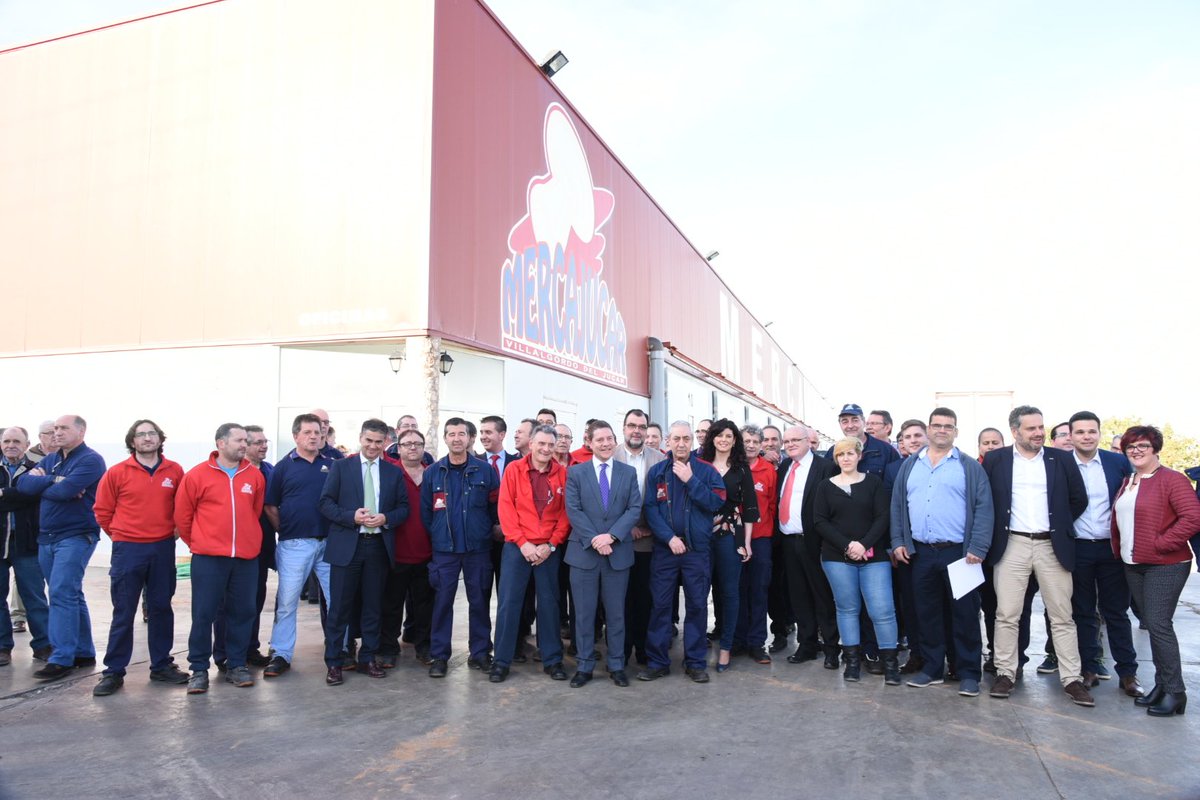 Page inaugura las nuevas instalaciones de Mercajucar en Villagordo del Júcar (Albacete)