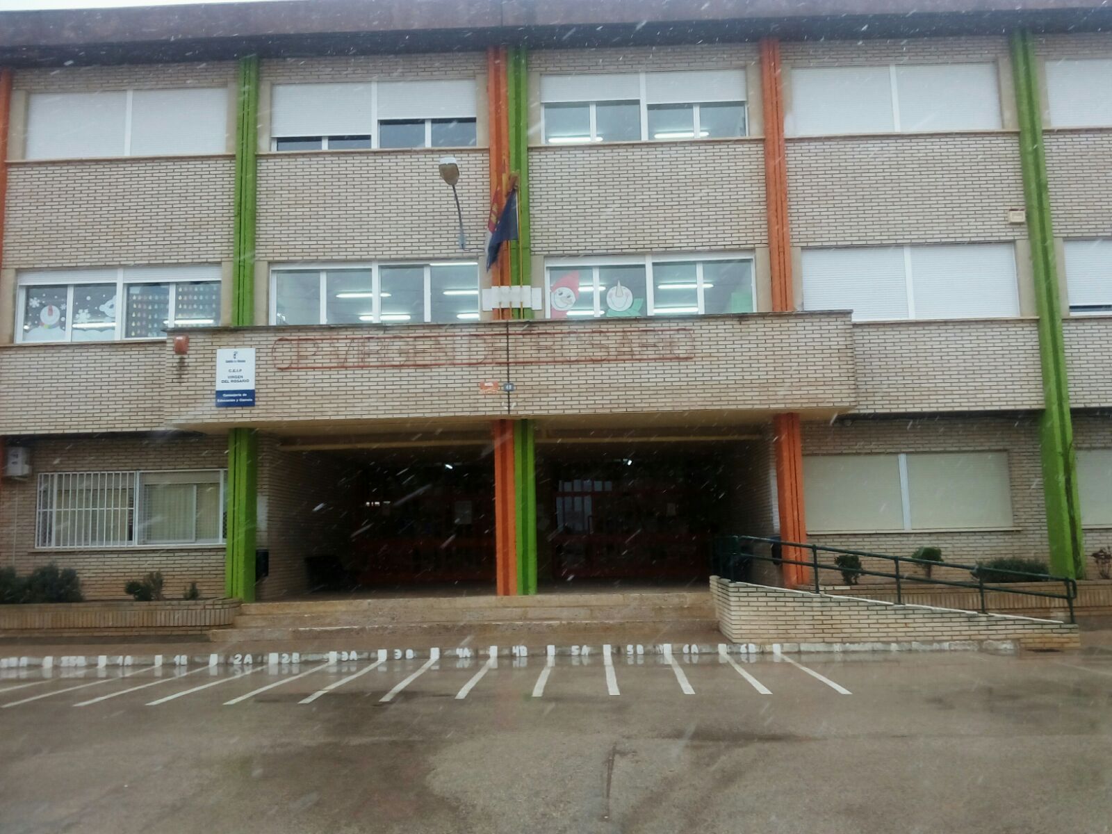 Colegio Virgen del Rosario en Pozo Cañada (Albacete