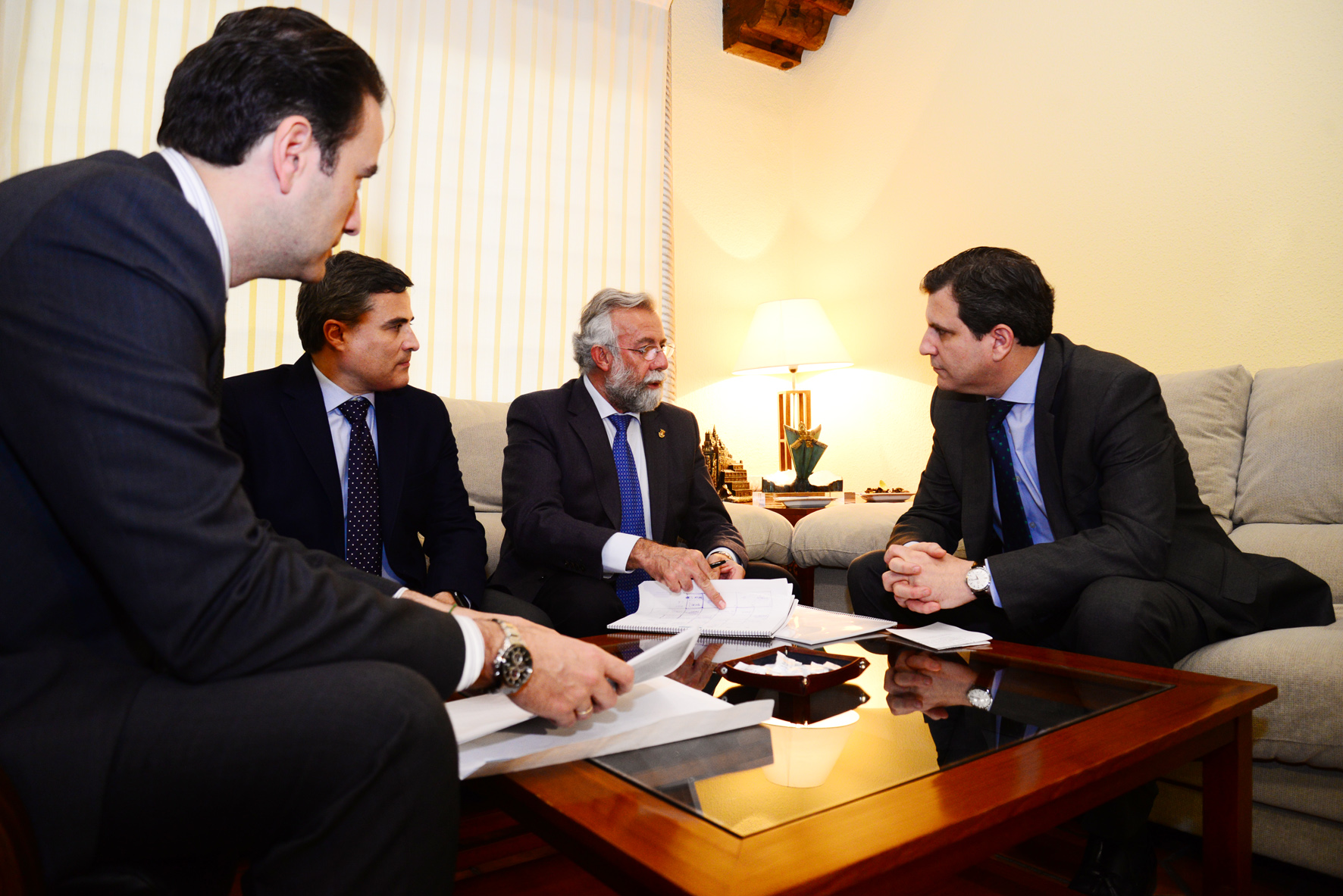 Reunión entre Jaime Ramos y Manuel Madruga.