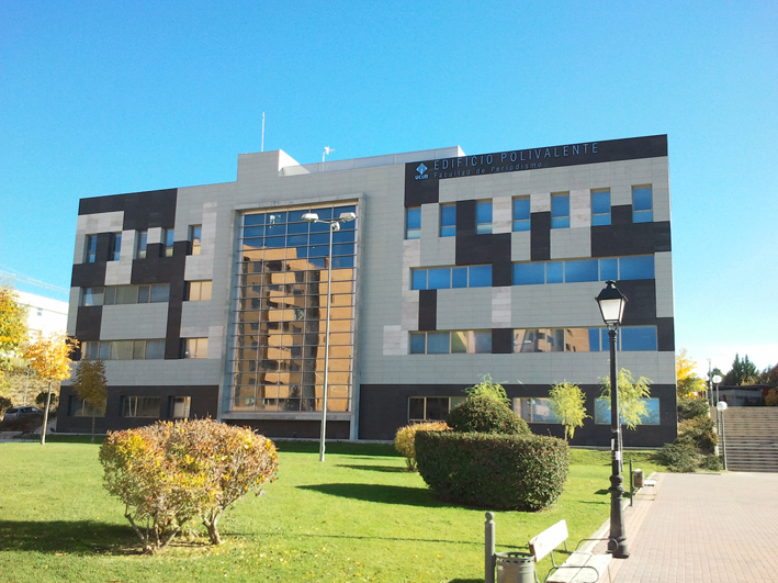 fernando ónega Imagen de la fachada de la Facultad de Periodismo de Cuenca