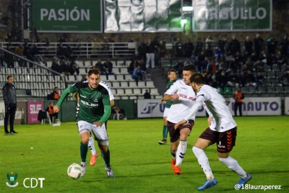 Triste adiós del Toledo a la liga (foto de otro partido)