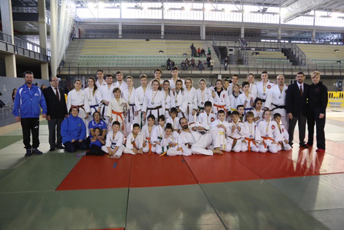 Guadalajara obtuvo veinte medallas en el Regional de judo, en katas