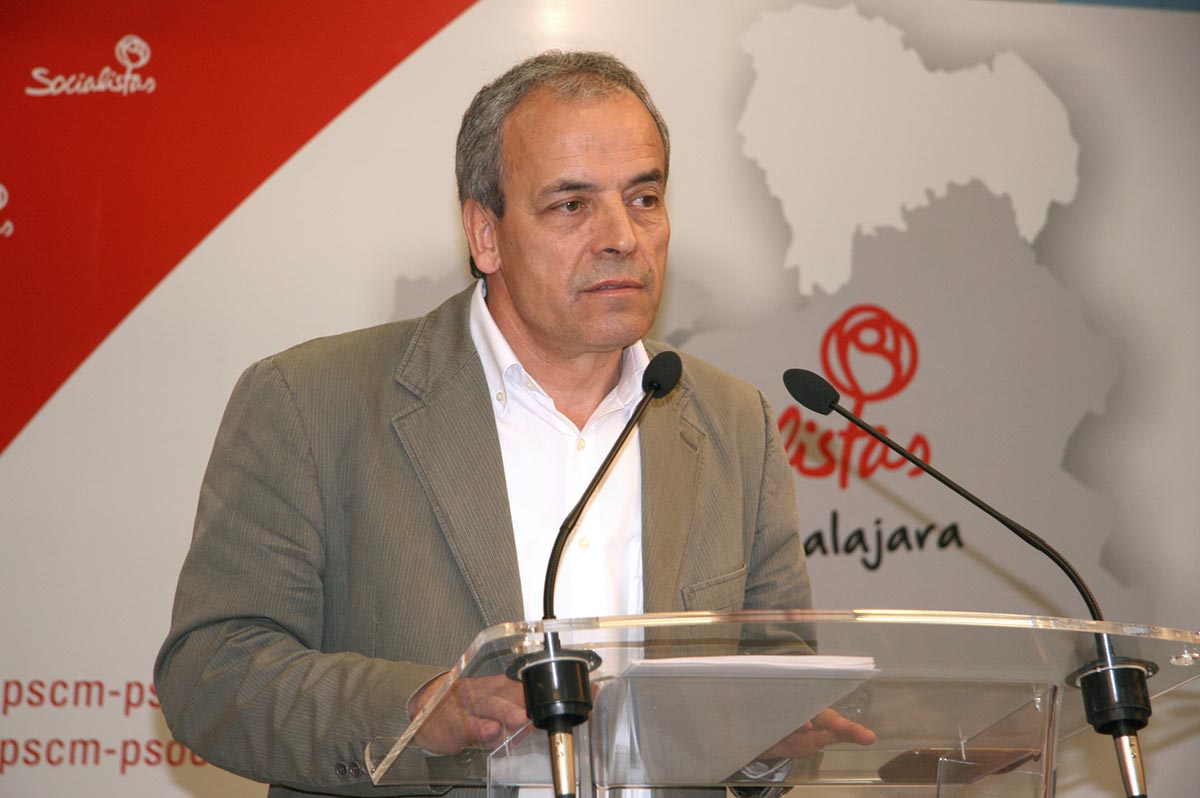 El portavoz del Grupo Socialista en la Diputación de Guadalajara, Julio García