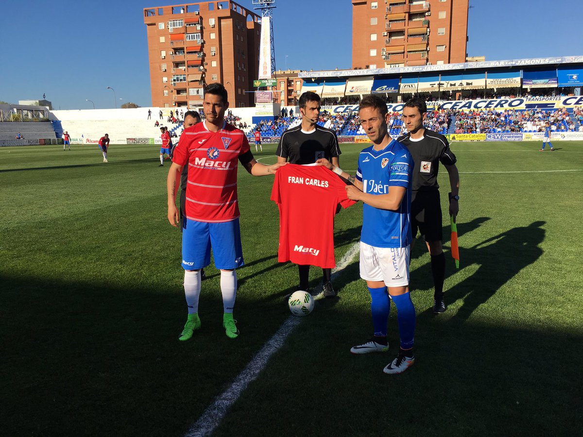 La Roda se acercó un poco más al descenso tras perder contra el Linares