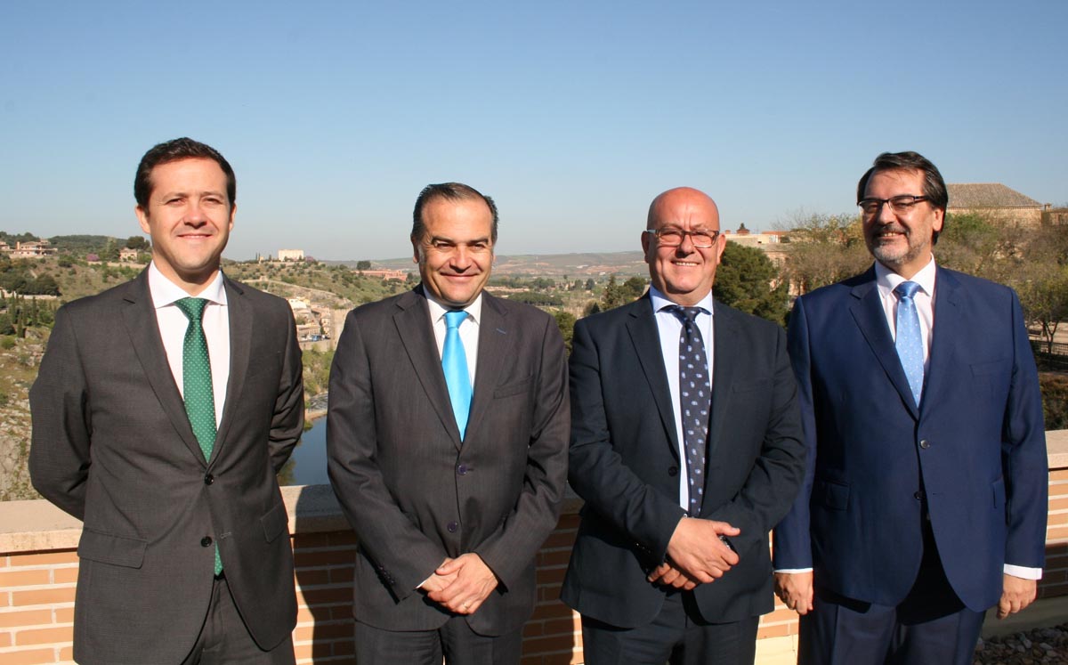 Carlos Velázquez, José Julián Gregorio, Emilio Bravo y Fernando Jou.