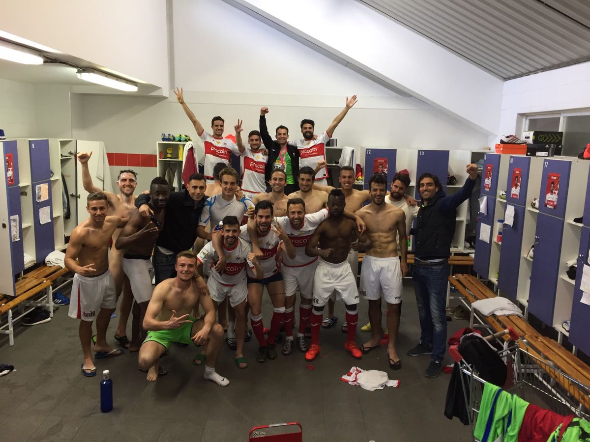 Los jugadores del Sanse celebran su victoria frente al Albacete