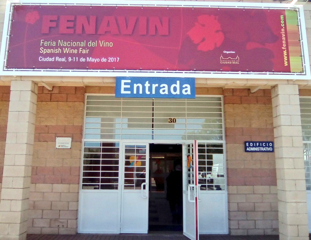 Imagen de la entrada al recinto de Ciudad Real donde se celebra Fenavin