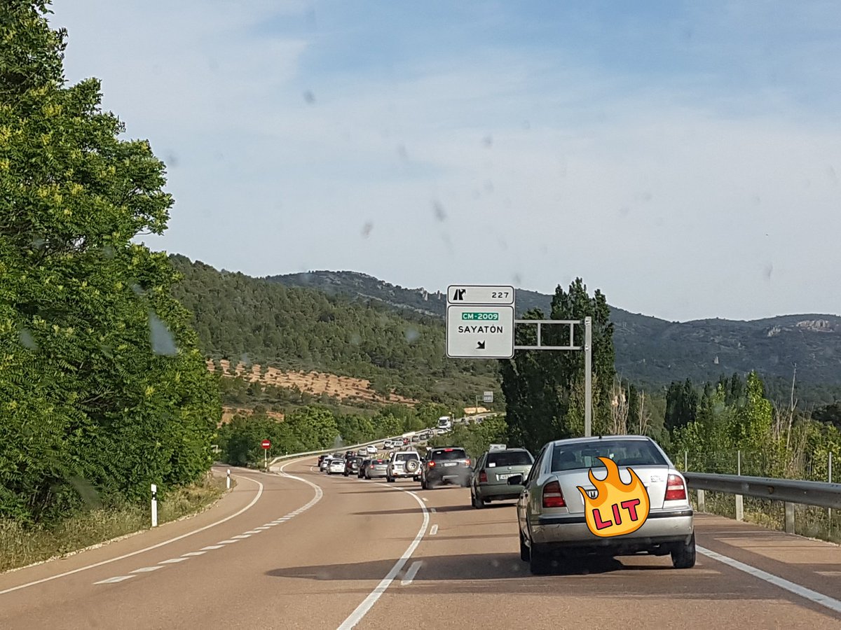 Caravana de vehículos para protestar contra los trasvases. Caravana contra los trasvases