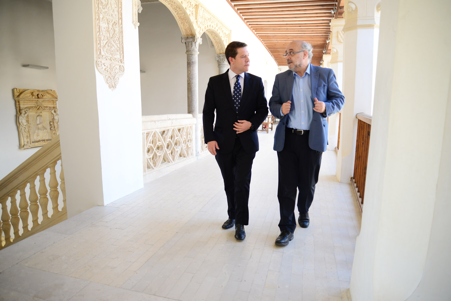 Emiliano García-Page, presidente de Castilla-La Mancha, antes de su primera comparecencia. Podemos