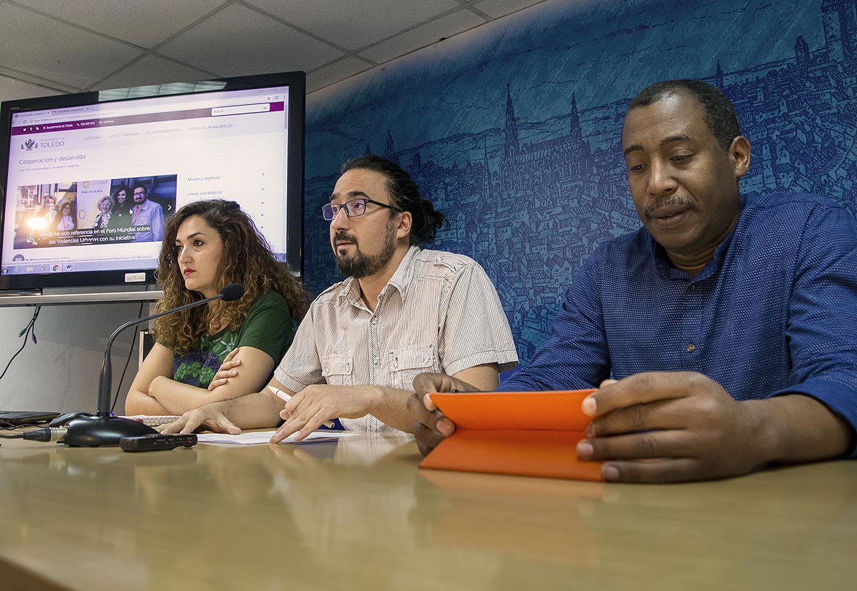 Diego Mejías ha informado de los requisitos para acceder a las ayudas al desarrollo y la cooperación