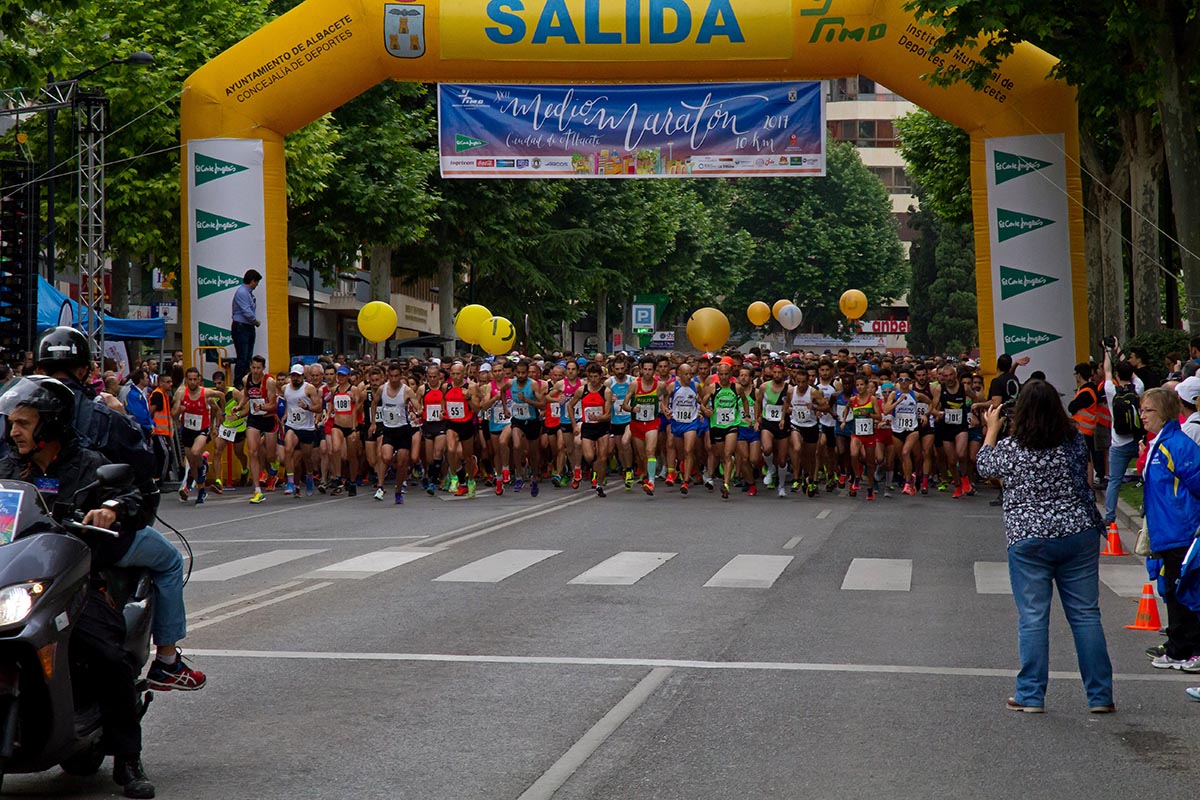 Salida del Medio Maratón de Albacete