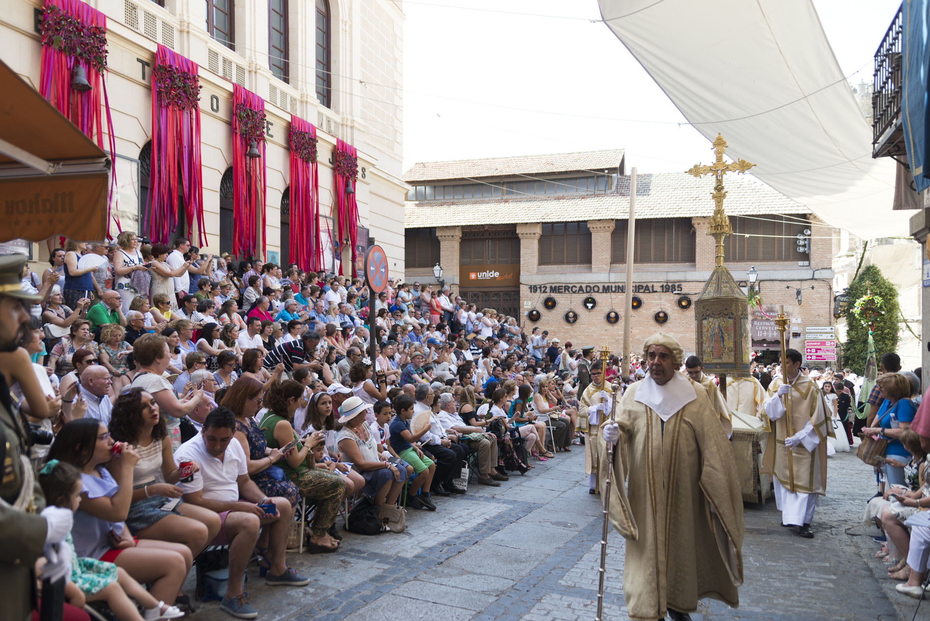 sillas para la procesión del Corpus de Toledo se podrán alquilar a partir 21 de mayo -