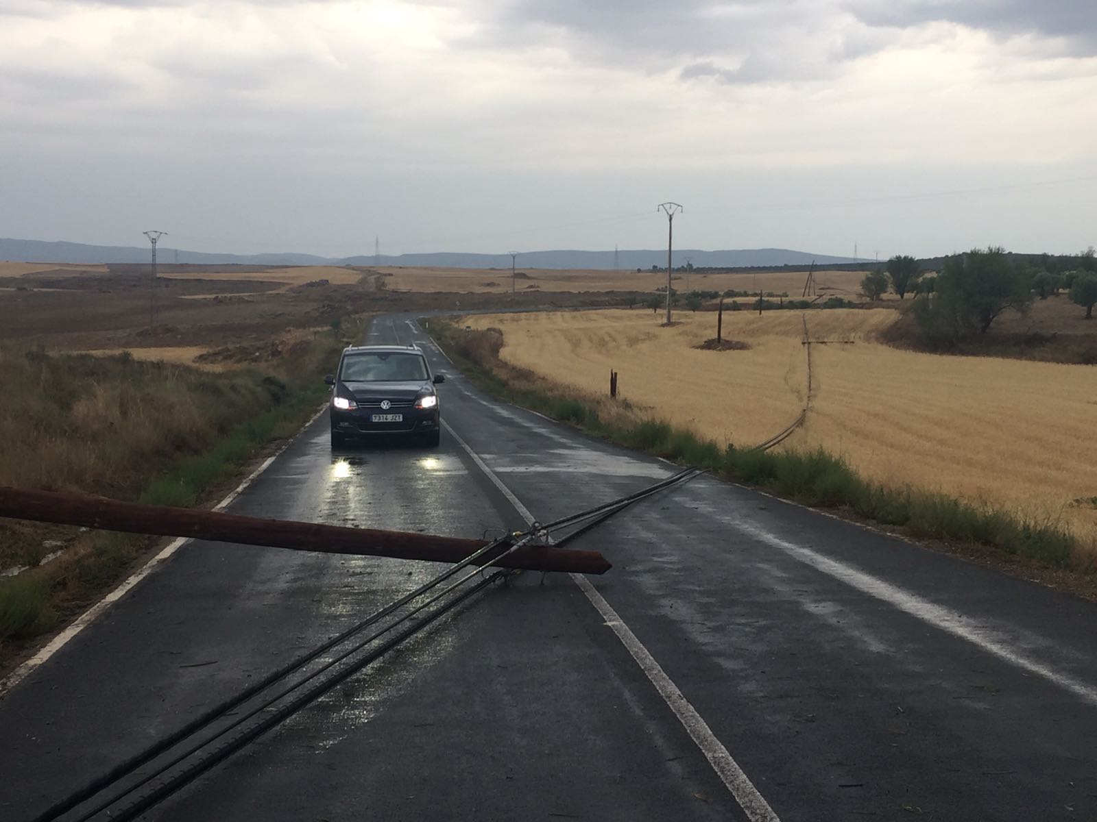 Carretera cortada entre Villalba del Rey y Cuenca.