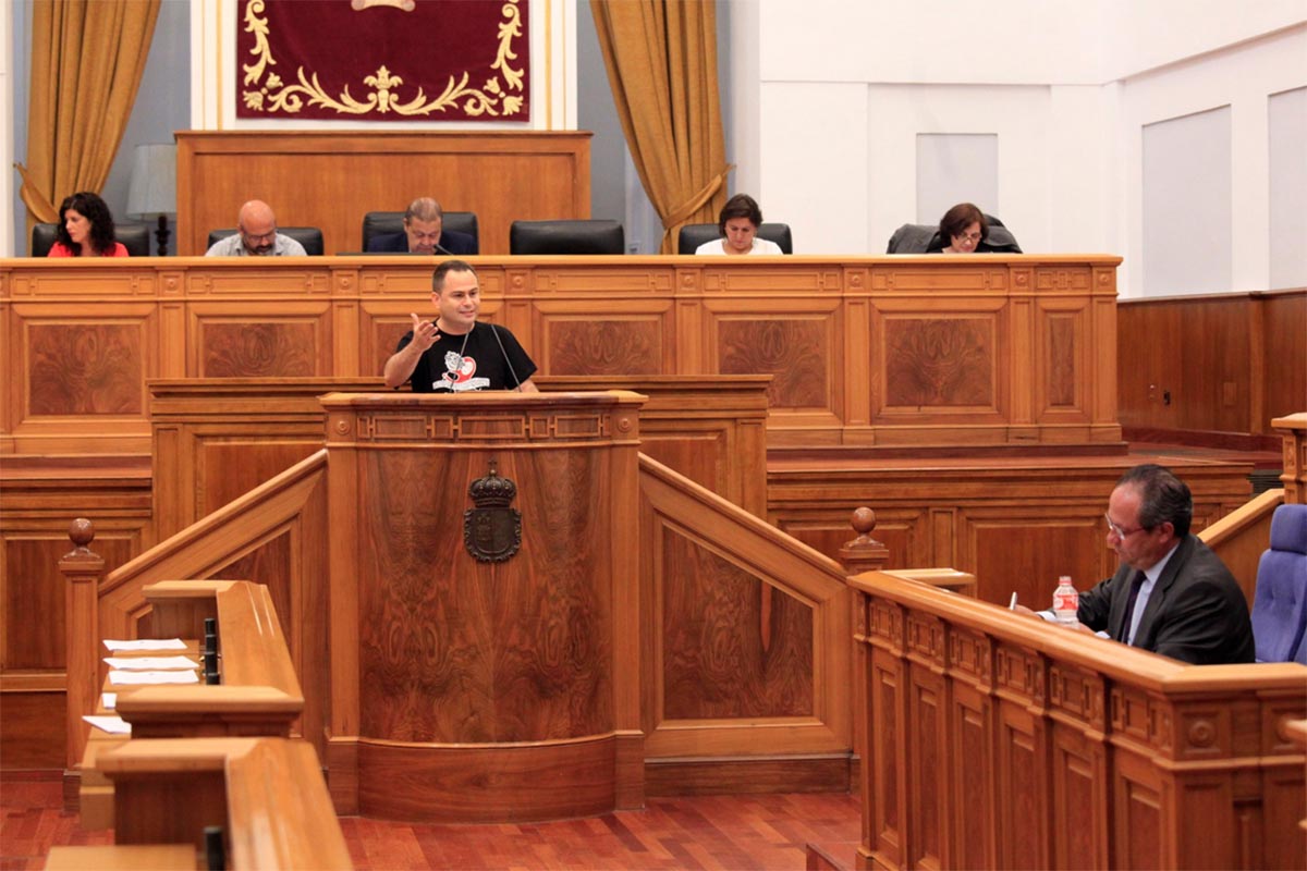 Intervención de David Llorente en el Pleno de las Cortes