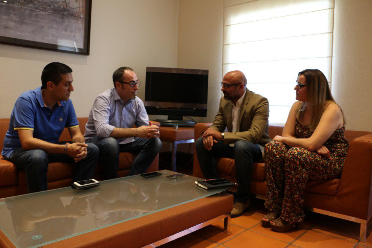 Reunión entre Podemos y CCOO.