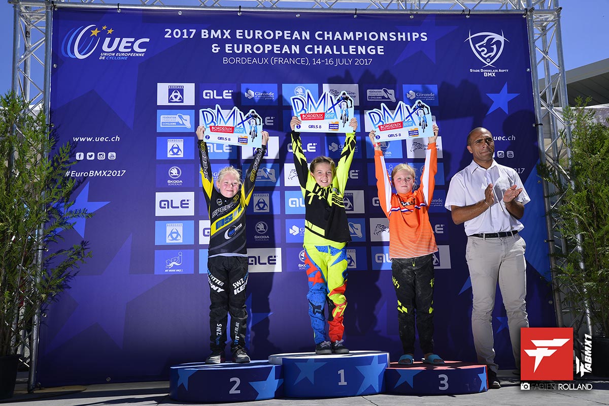 Zaira Vargas, en lo más alto del podio del Europeo de BMX