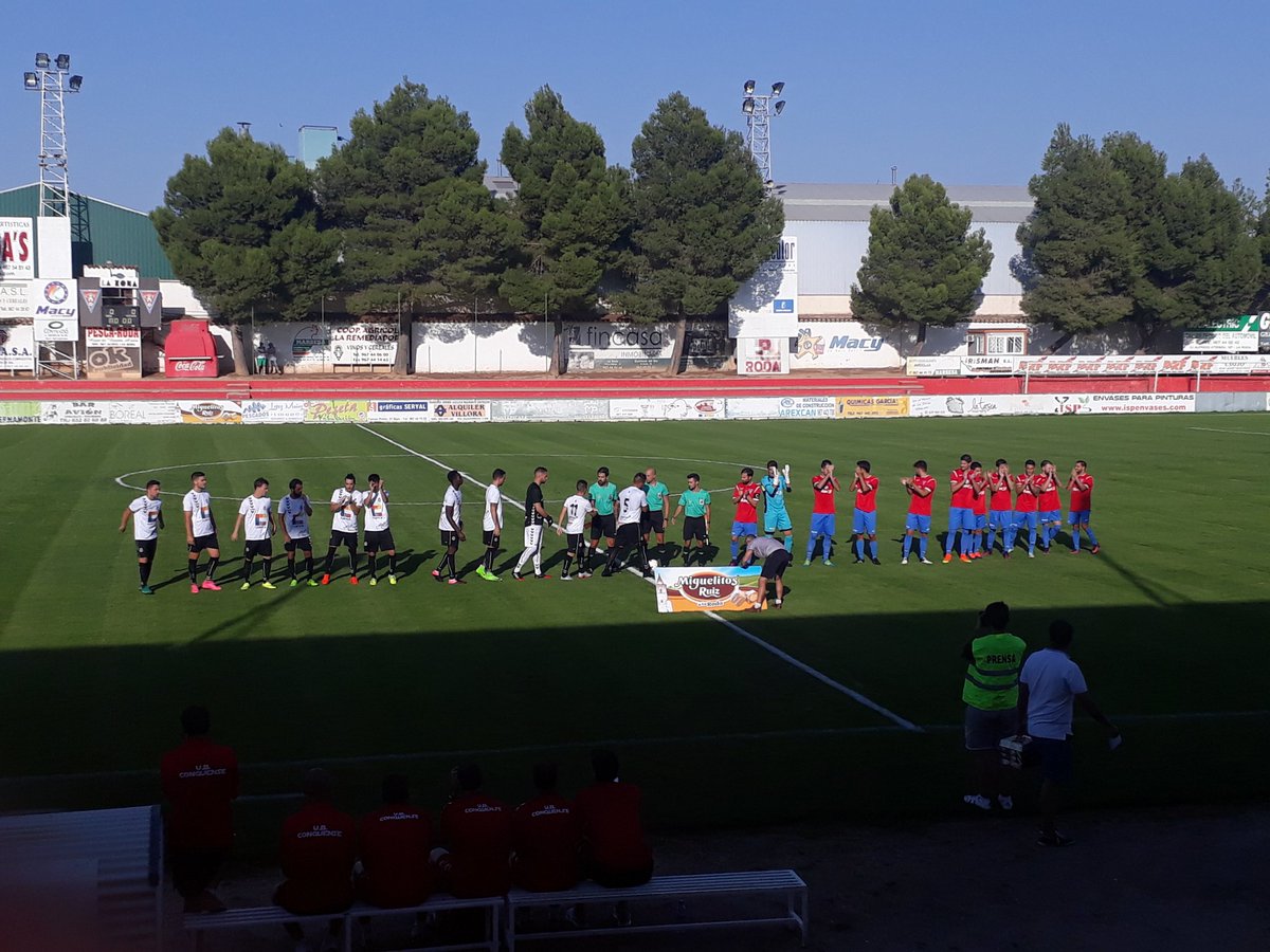 Imagen del encuentro disputado en La Fuensanta entre la UB Conquense y La Roda. tercera