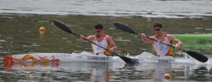 Paco Cubelos e Íñigo Peña compitiendo en aguas checas.