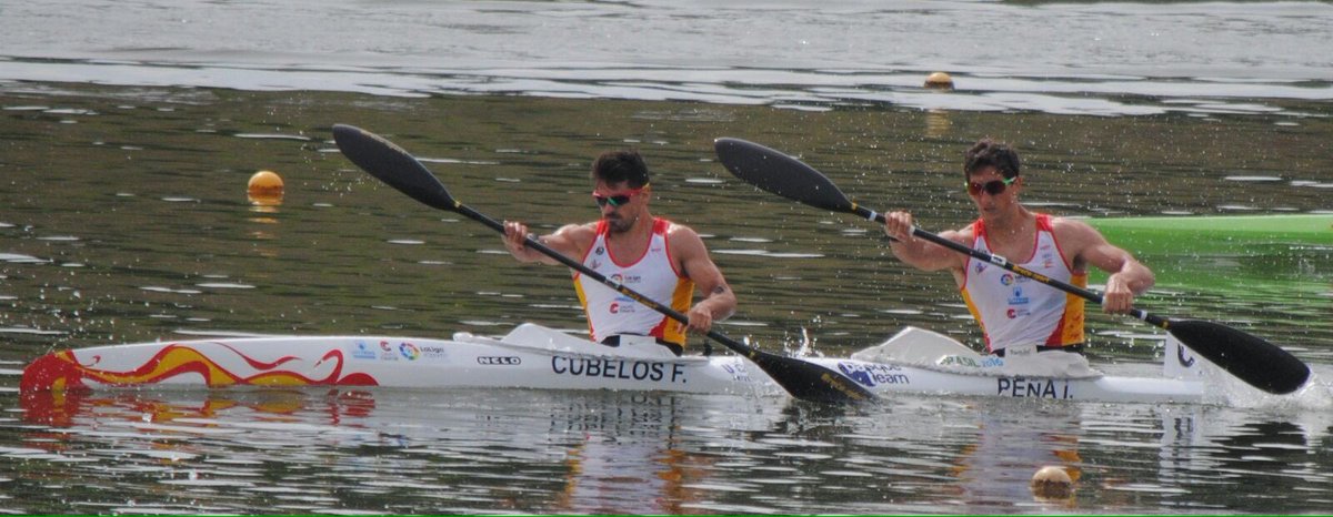 Paco Cubelos e Íñigo Peña compitiendo en aguas checas.