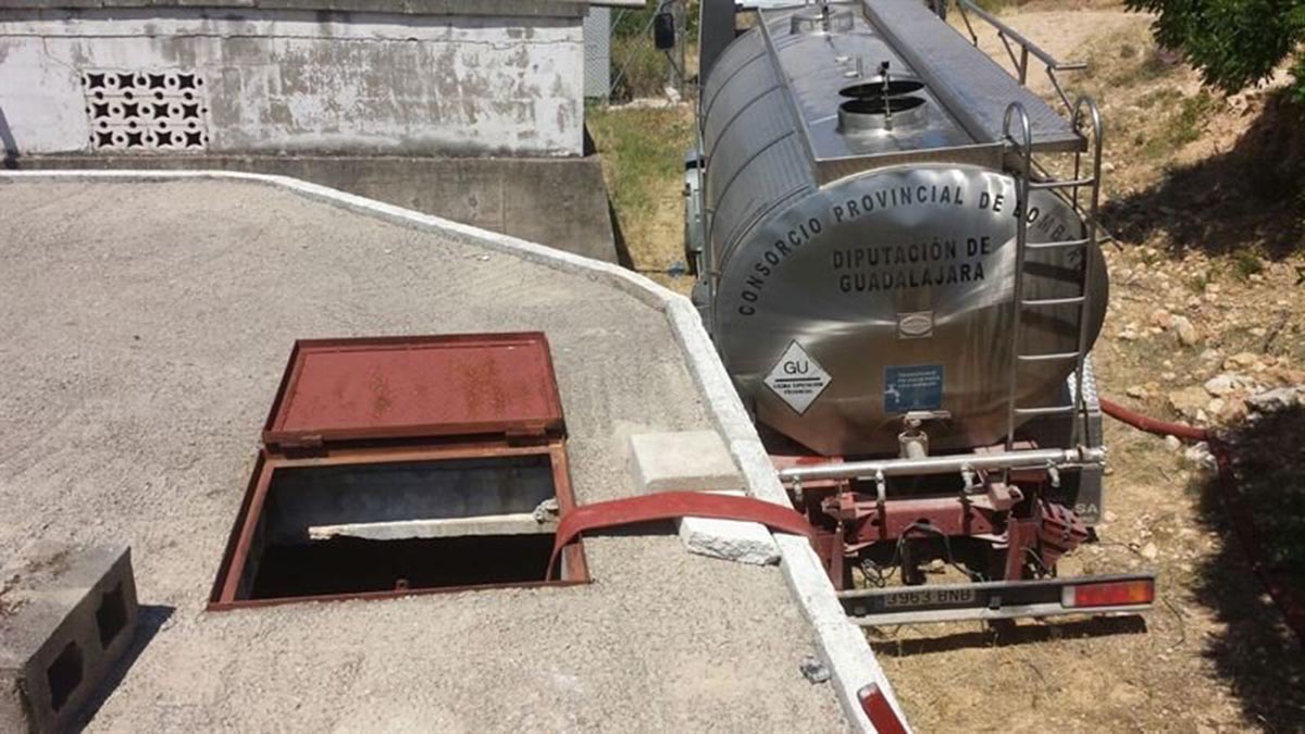 Alcocer, el última de la triste listade los pueblos ribereños que ya son abastecidos con cisternas