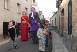 Gigantes y Cabezudos, Fiestas en Los Navalmorales, pueblo de La Jara