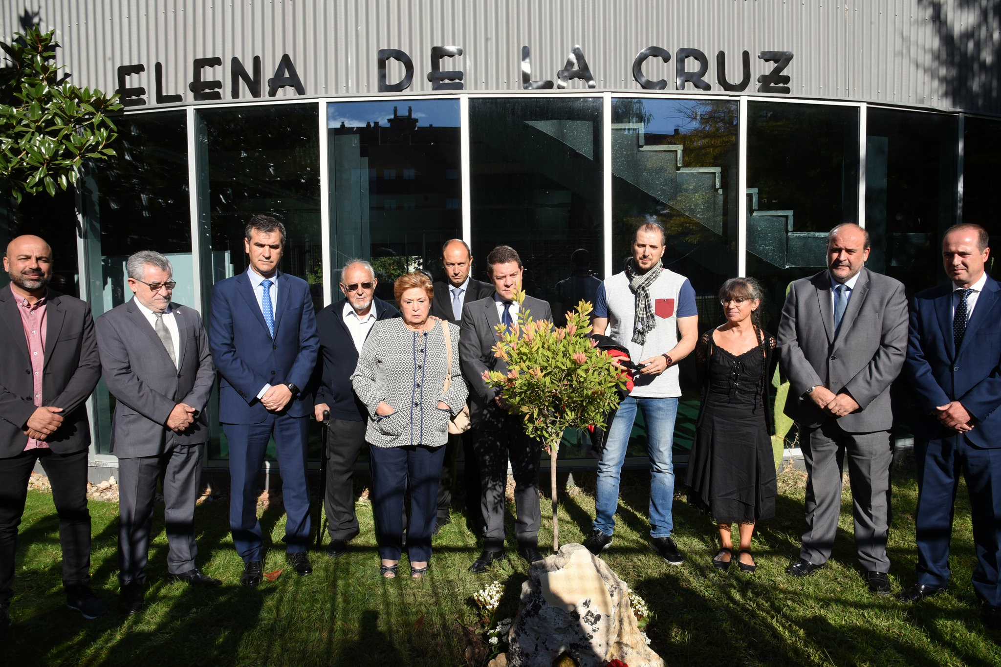 En la izquierda de la imagen, el vicepresidente segundo del Gobierno de CLM, José García Molina; el consejero de Educación, Cultura y Deportes de CLM, Ángel Felpeto; y el alcalde de Guadalajara, Antonio Román. En el centro, el presidente de Castilla-La Mancha, Emiliano García-Page; el segundo por la derecha, el vicepresidente segundo de CLM, José Luis Martínez Guijarro. Elena de la Cruz