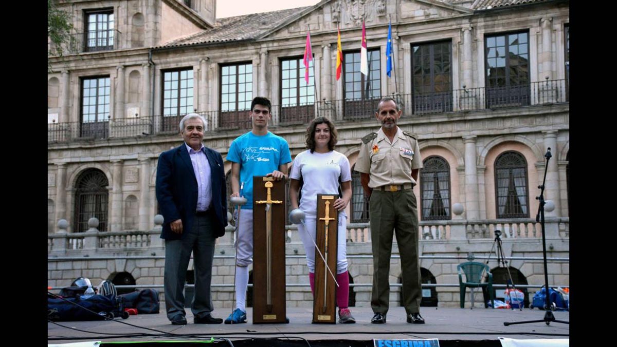 Arturo Moreno e Isabel Moreno ganaron la II Copa de Maestros de esgrima