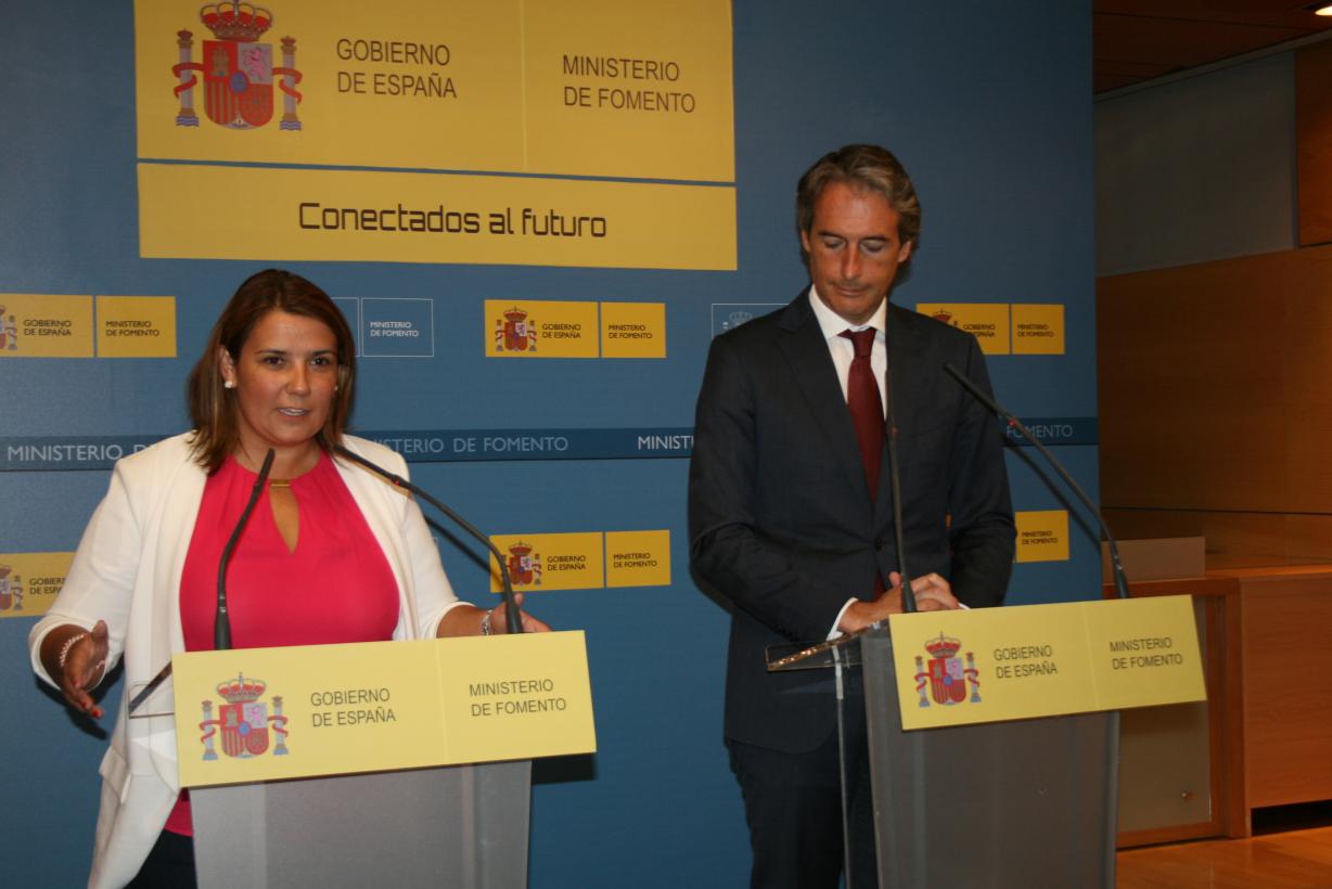 Íñigo de la Serna y Tita García hablaron de la autovía Toledo-Ciudad Real, entre otras comunicaciones