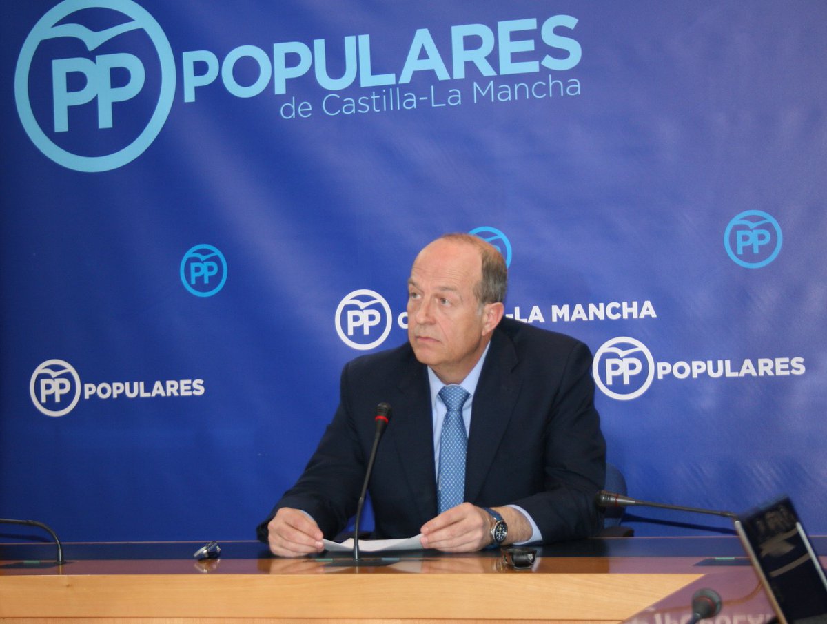 senado El diputado regional del PP, José Manuel Tortosa. Page villar de cañas déficit