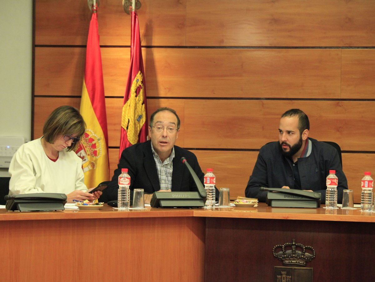 Comisión de Agricultura en las Cortes de Castilla-La Mancha. Jóvenes agricultores