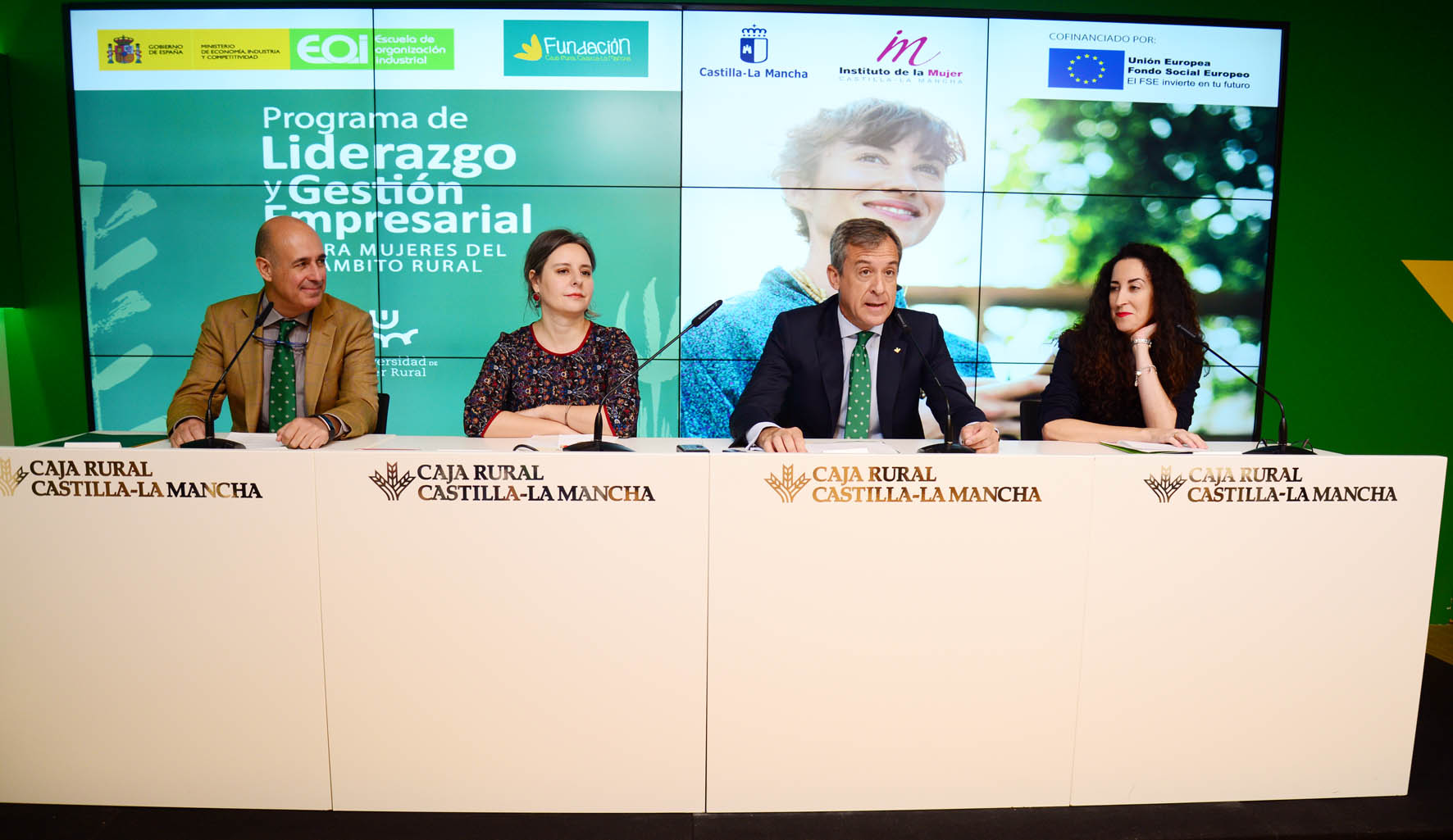 Presentación de las jornadas de Caja Rural CLM "Universidad de la Mujer Rural".