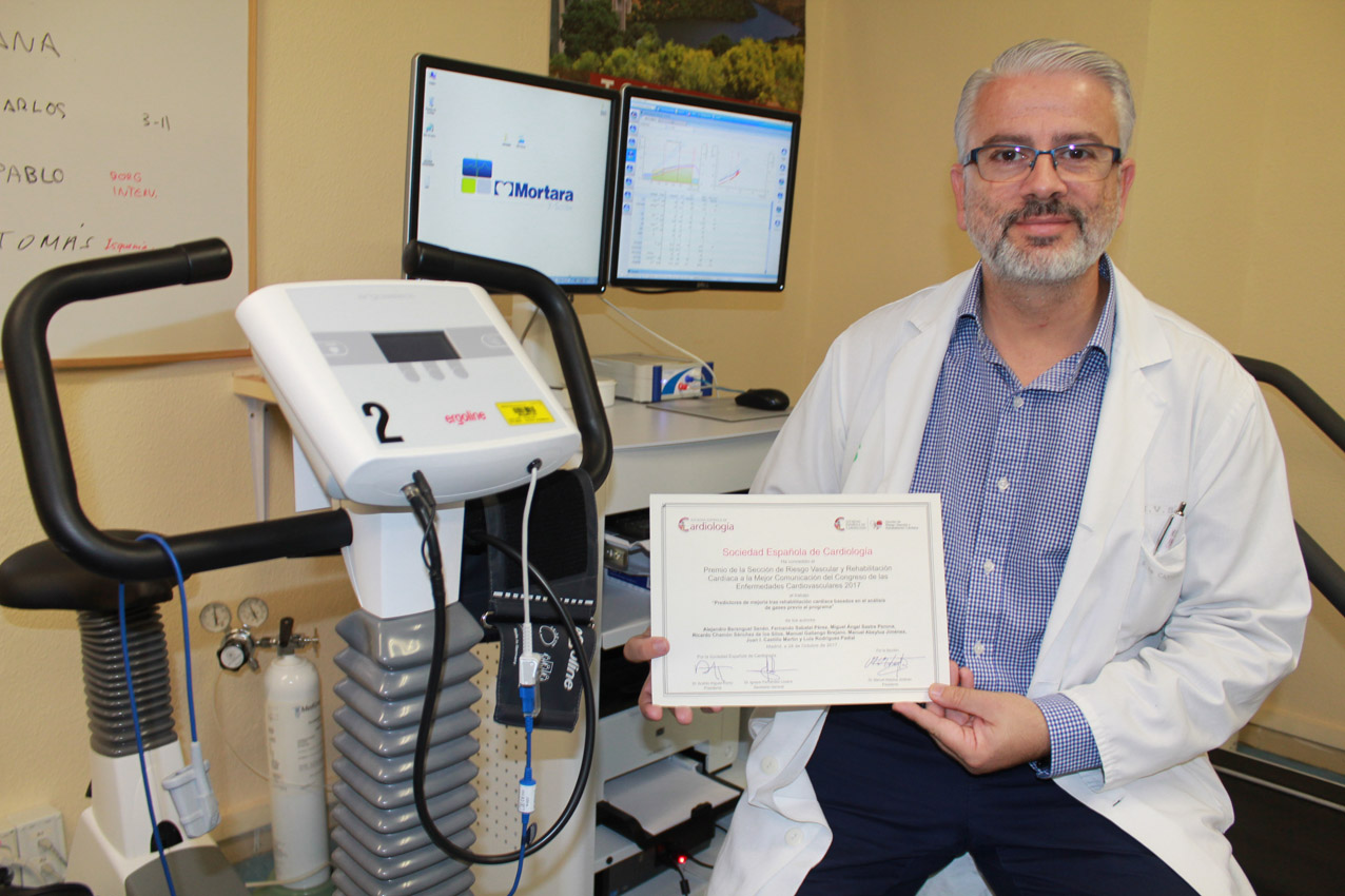 El médico del Hospital de Toledo premiado.