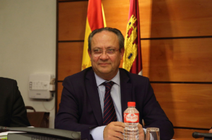 Ruiz Molina cerró las comparecencias de los consejeros en las Cortes para dar cuenta de los Presupuestos