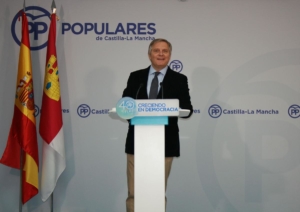 Cañizares, anunciando la enmienda a la totalidad de su grupo a los Presupuestos de 2018