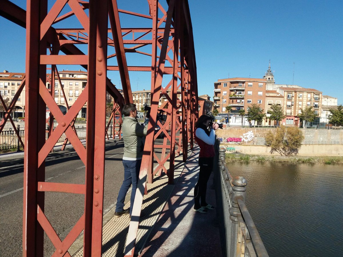 Imagen de los medios franceses grabando en Talavera.