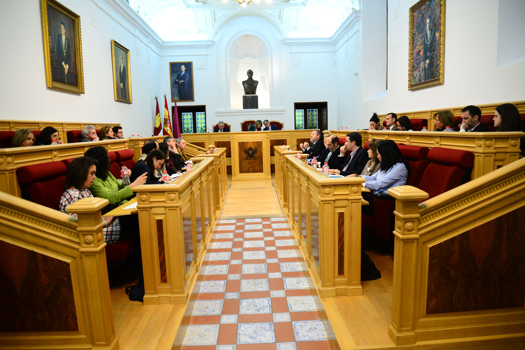 Pleno en el Ayuntamiento de Toledo.