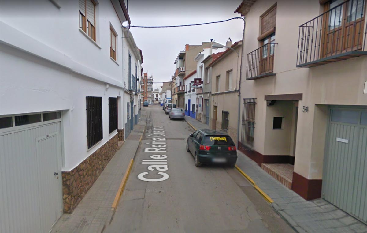 La calle Reina Cristina de Campo de Criptana, donde se atrincheró un vecino en su casa antes de suicidarse