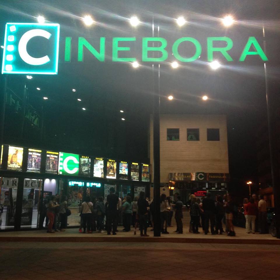 Cinebora.