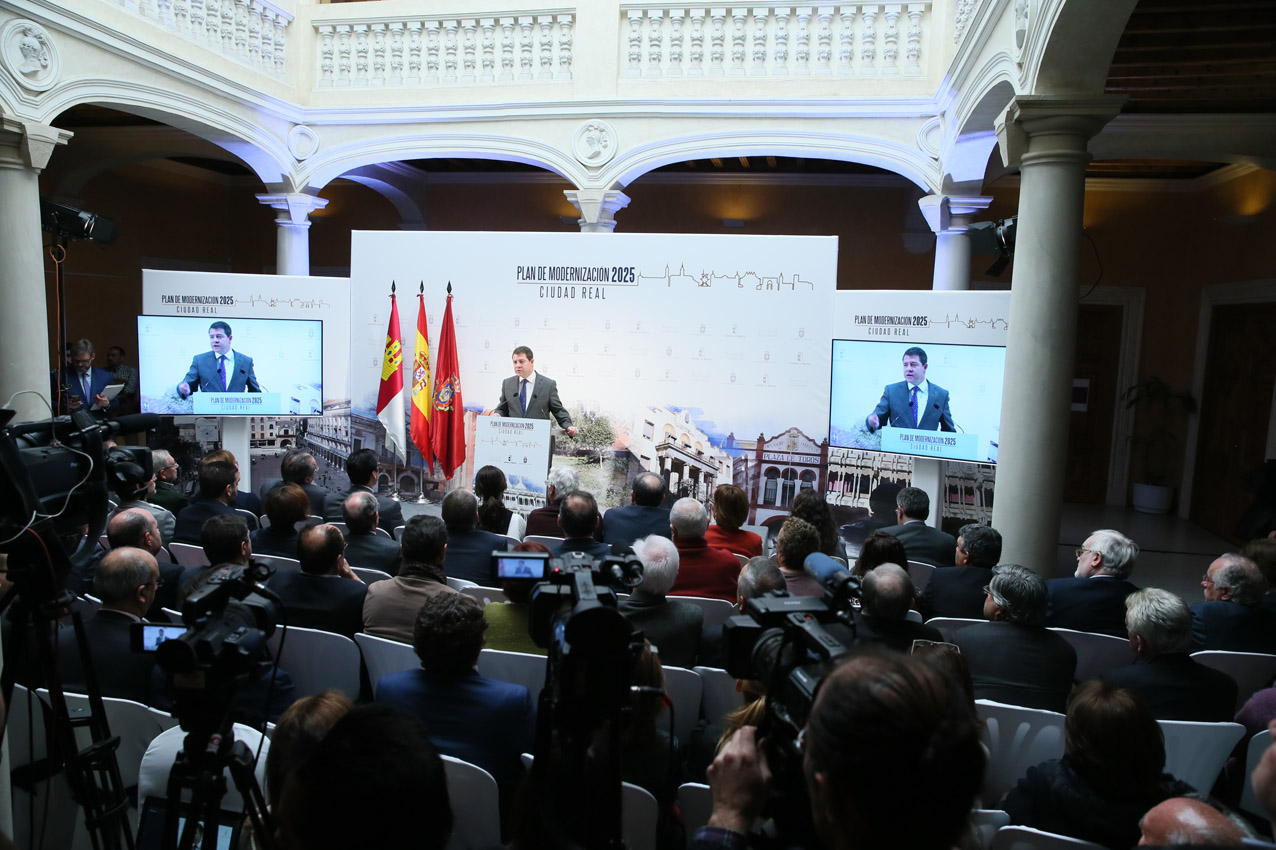 Page presentando el Plan de Modernización "Ciudad Real 2025".