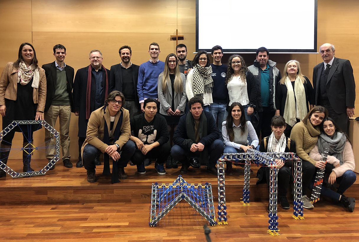 Alumnos de la Escuela de Ingenieria de Caminos de la UCLM.