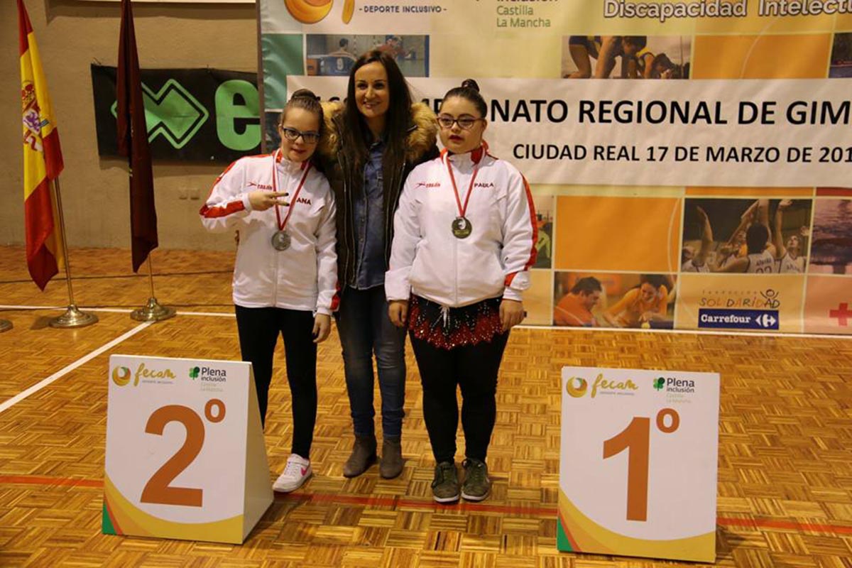 Ana Sánchez (izquierda) y Paula Torrejón