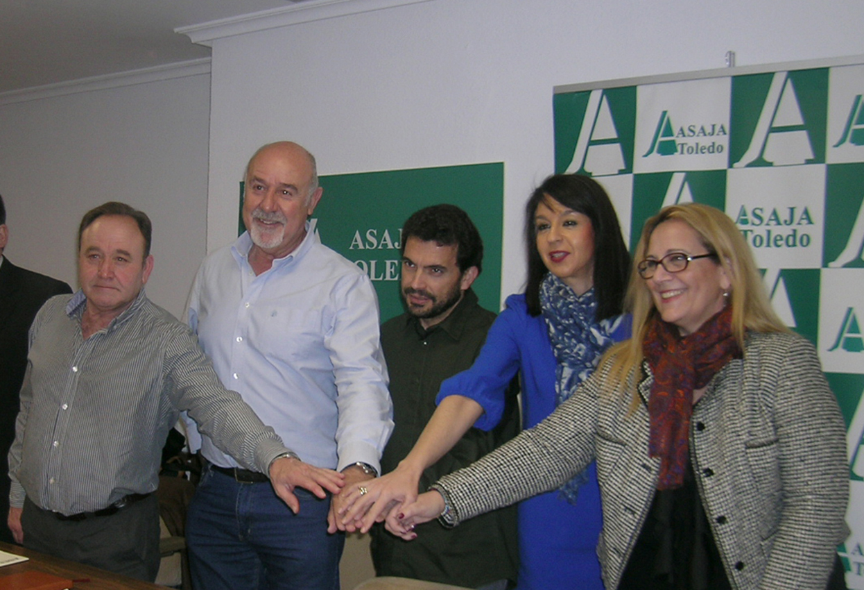 Firma del convenio colectivo del Campo de Toledo para 2018 y 2019.