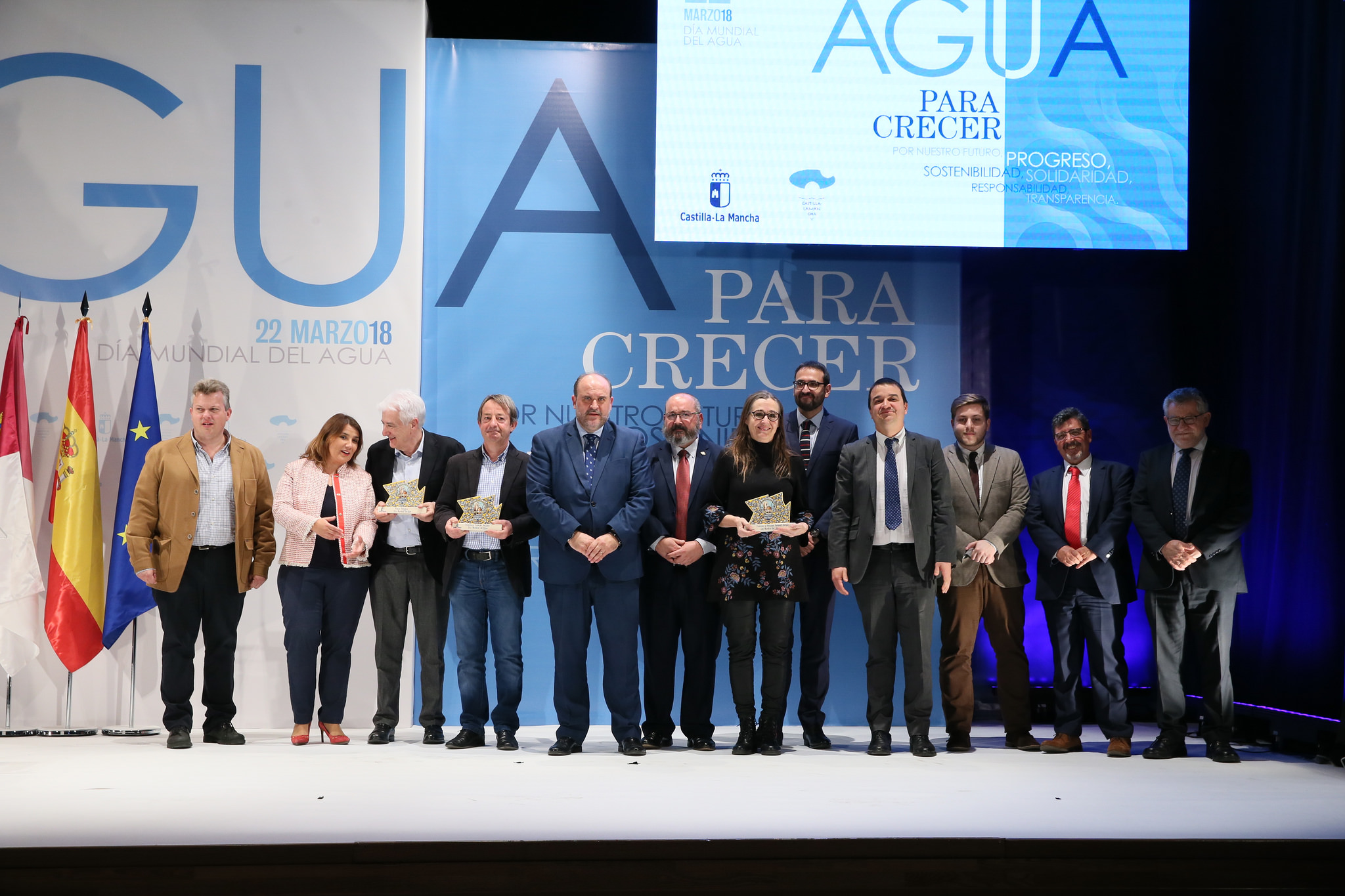 El Gobierno de CLM con los Premiados en el Dí Mundial del Agua