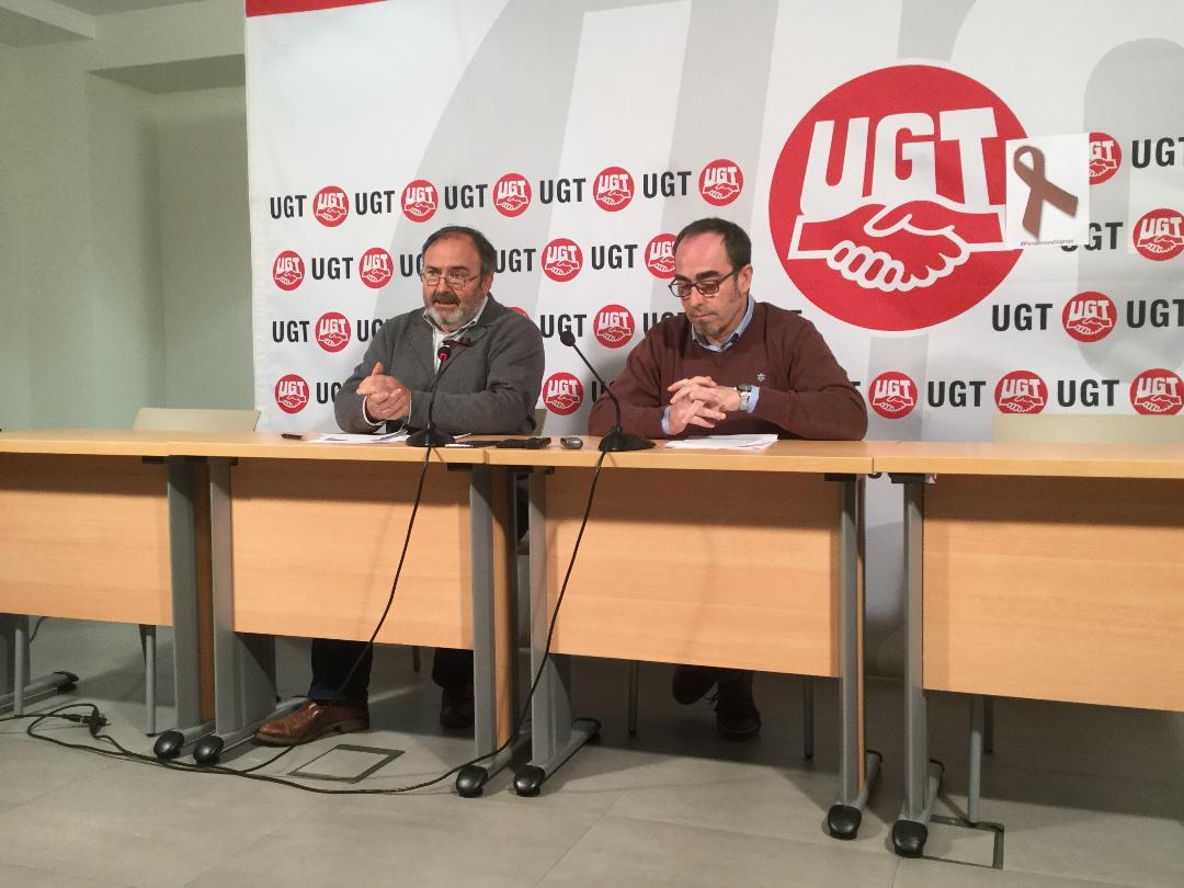 Los secretarios generales de UGT CLM y CCOO CLM, Carlos Pedrosa y Paco de la Rosa. ugt y ccoo