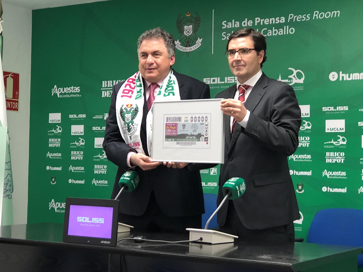 Fernando Collado, en la presentación del sello de la ONCE con el Toledo