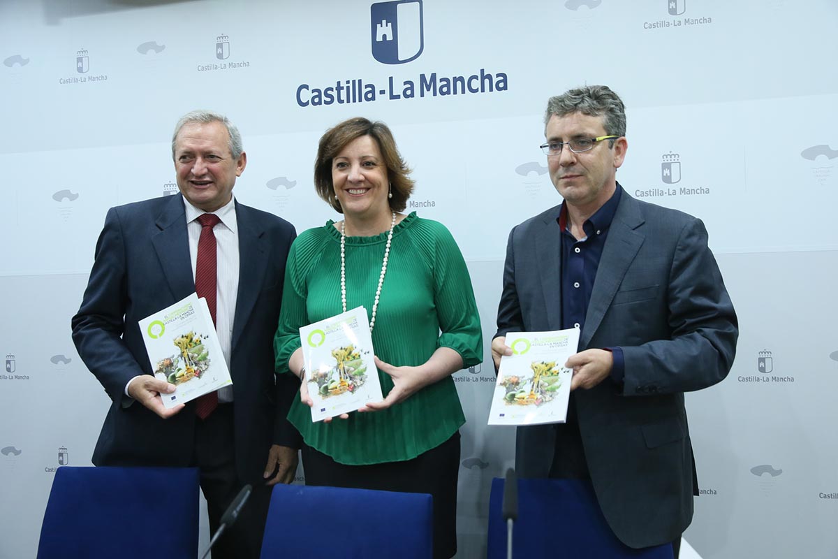 Patricia Franco ha presentado un estudio sobre las cooperativas agroalimentarias