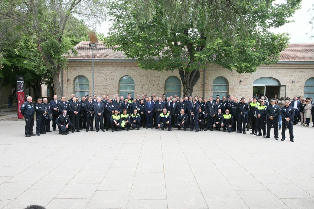 Policías locales.