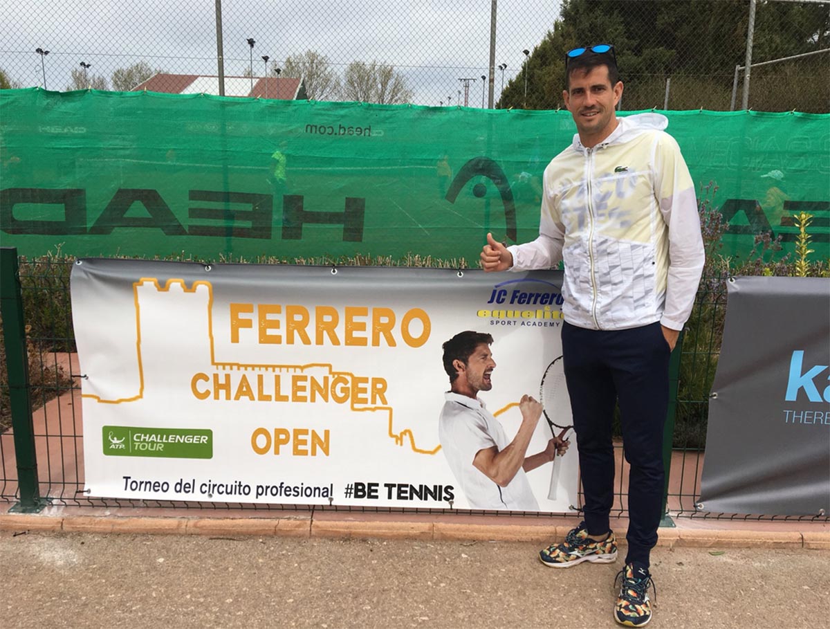 Guillermo García-López (foto no en el torneo francés) lo hace bien en Lyon