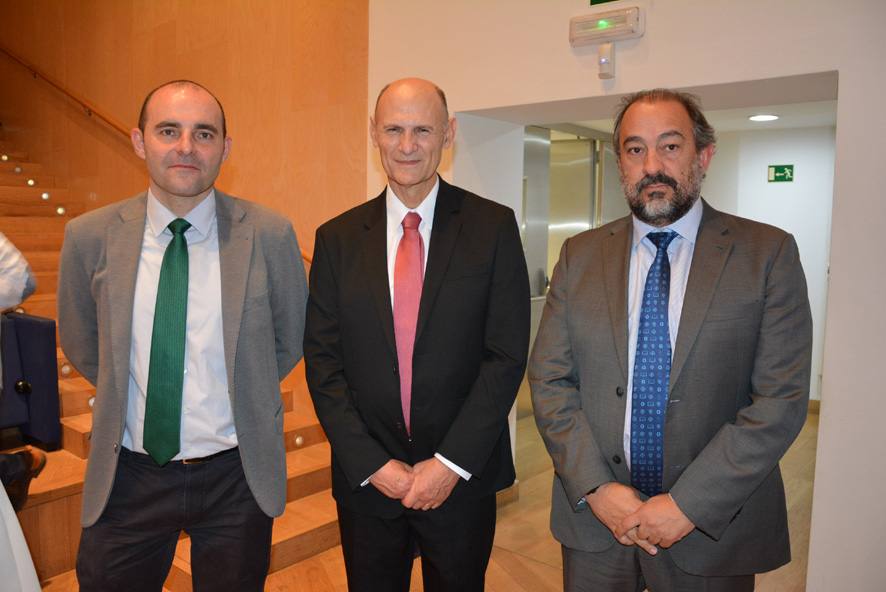 Juan Carlos Izpisúa durante el ciclo de conferencias en Ciudad Real.