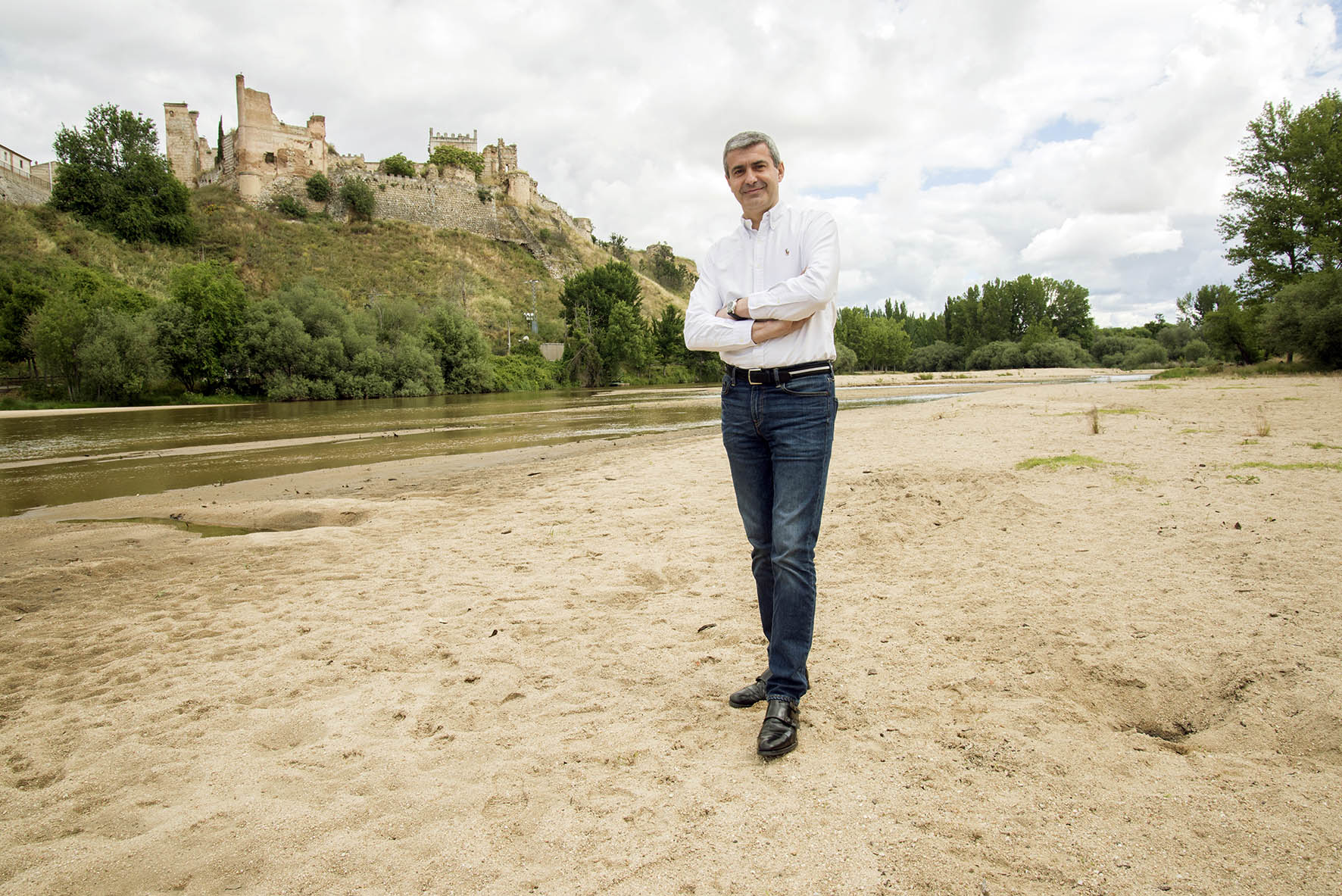 Álvaro Gutiérrez, presidente de la Diputación de Toledo, habla para la guía "En Castilla-La Mancha, un espacio natural".